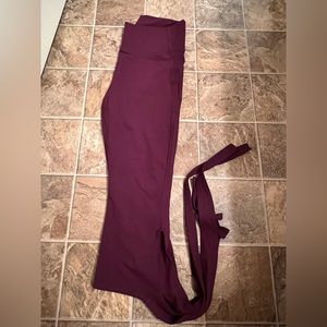 Fabletics purelux leggings size medium